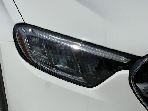 Certified 2025 Mercedes-Benz GLC 300 4MATIC image 11