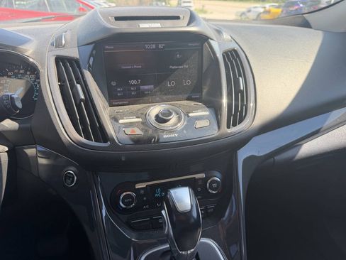 Used 2013 Ford Escape Titanium w/ Parking Technology Pkg FWD image 26
