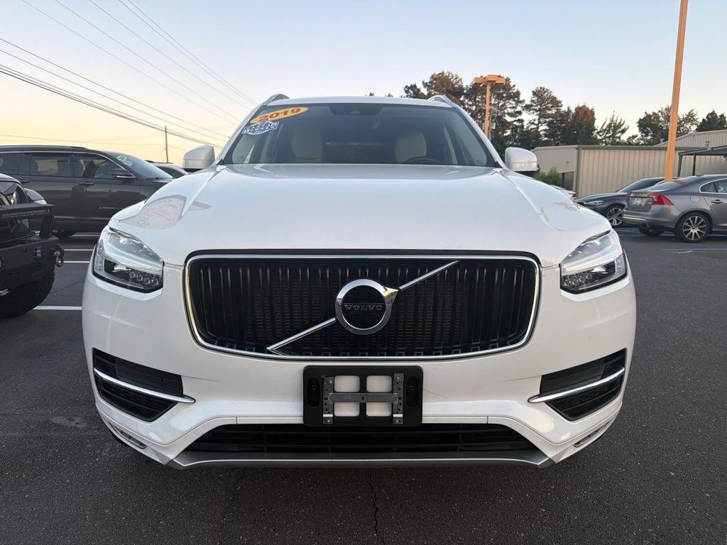 Used 2019 Volvo XC90 T6 Momentum w/ Protection Package Premier AWD/4WD image 2