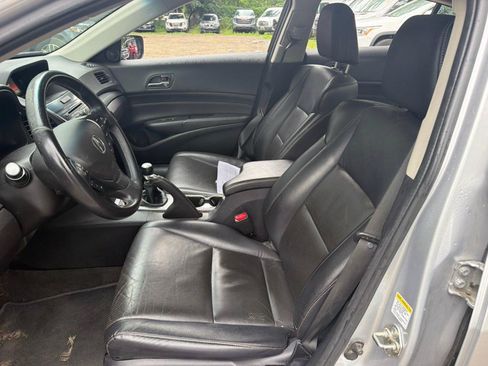 Used 2014 Acura ILX w/ Premium Package FWD image 7