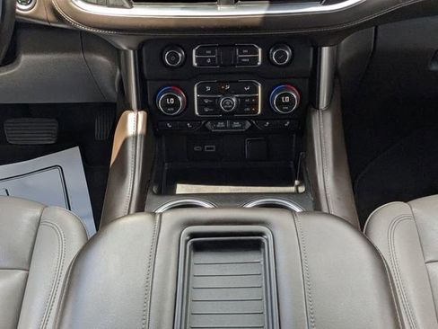 Used 2024 Chevrolet Tahoe LT RWD image 19