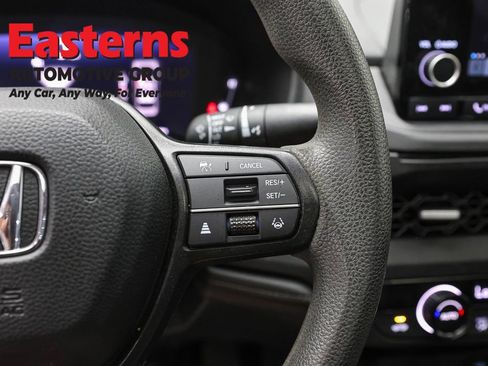 Used 2023 Honda Accord EX image 16
