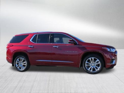 Certified 2020 Chevrolet Traverse High Country image 2