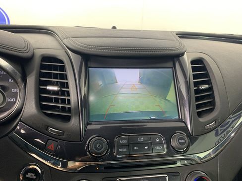 Used 2019 Chevrolet Impala Premier w/ Premier Confidence Package FWD image 27
