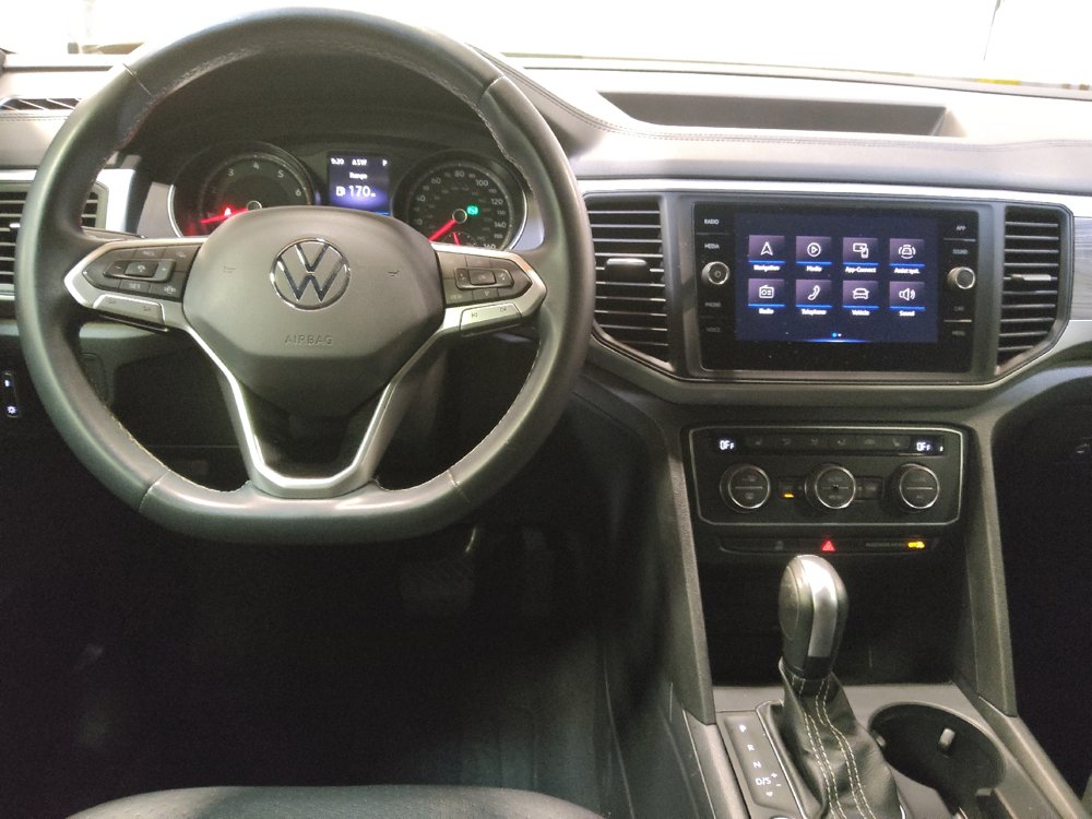 Used 2021 Volkswagen Atlas Cross Sport SE FWD image 22