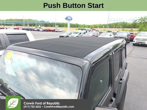 Used 2022 Jeep Wrangler Unlimited Sport AWD/4WD image 11