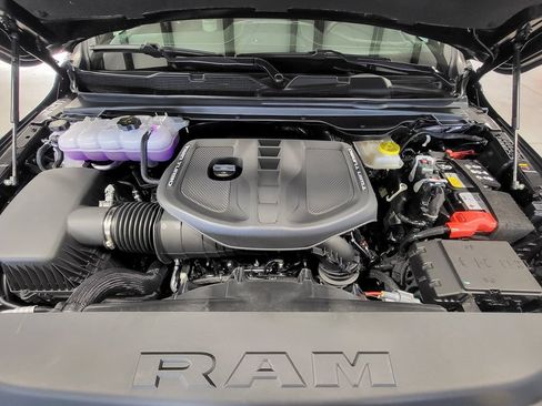 New 2026 RAM 1500 Limited w/ Body Color Bumper Group AWD/4WD image 9