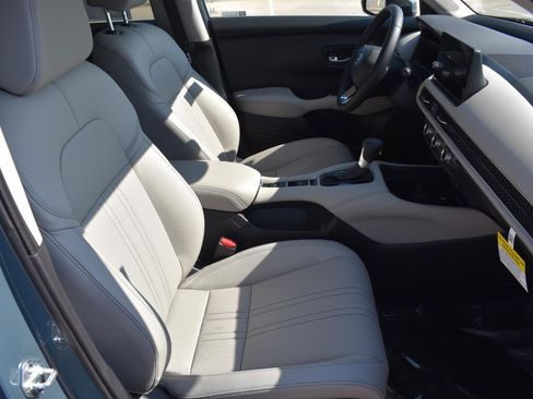 New 2026 Honda HR-V EX-L image 16