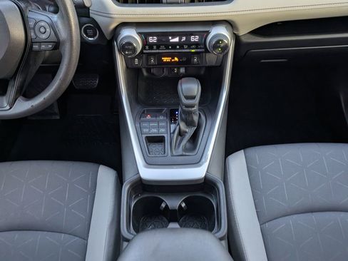 Used 2019 Toyota RAV4 XLE w/ Convenience Package image 20