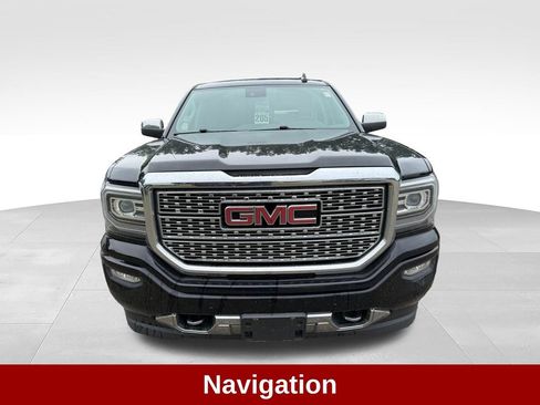 Used 2018 GMC Sierra 1500 Denali w/ Denali Ultimate Package AWD/4WD image 10