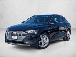 Used 2019 Audi e-tron Premium Plus AWD/4WD video 1