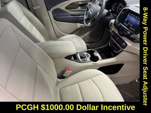 Used 2024 GMC Terrain Denali image 4