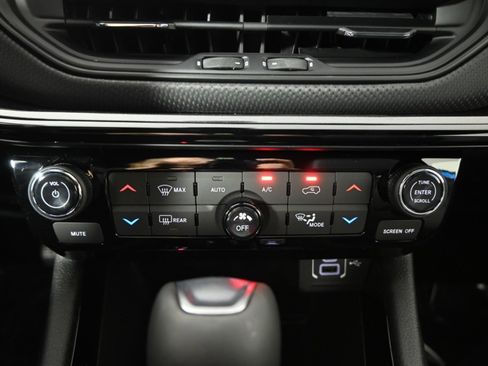 New 2026 Jeep Compass Limited image 28