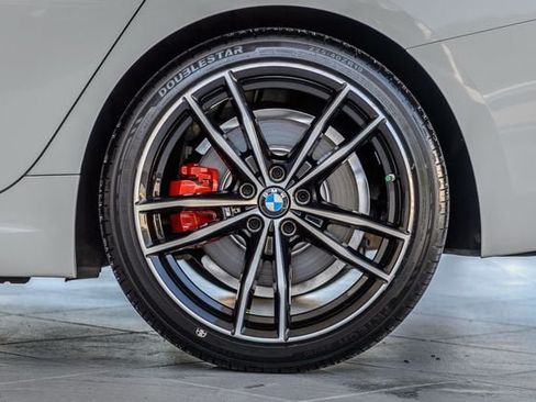 Used 2022 BMW 330i Sedan w/ M Sport Package RWD image 14