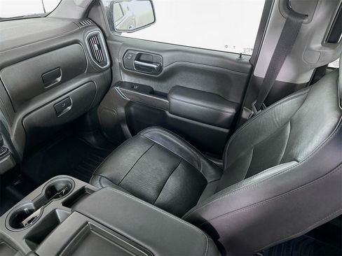 Used 2020 Chevrolet Silverado 1500 LTZ image 23