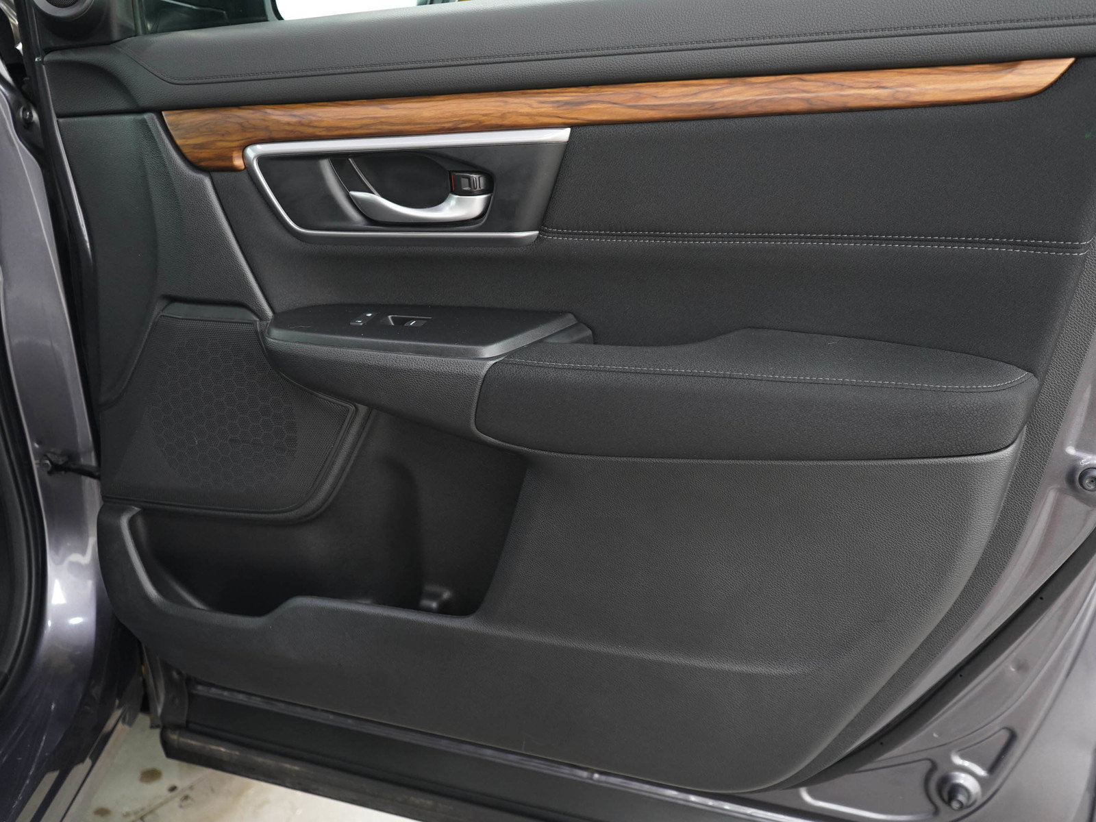 Used 2021 Honda CR-V EX image 11