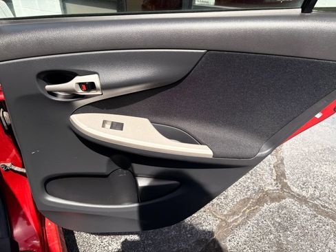 Used 2013 Toyota Corolla S w/ Premium Pkg FWD image 14