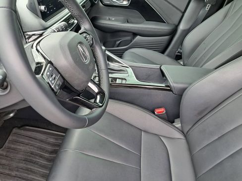 Used 2025 Acura ADX FWD image 17