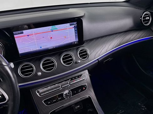 Used 2019 Mercedes-Benz E 300 image 19