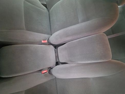 Used 2006 Ford Taurus SE FWD image 12