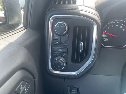Used 2020 Chevrolet Silverado 1500 LT w/ All-Star Edition AWD/4WD image 13