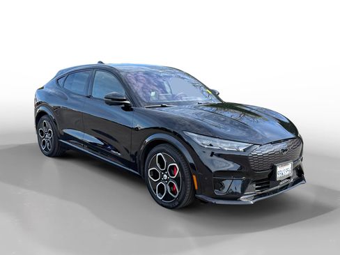 Used 2022 Ford Mustang Mach-E GT image 7