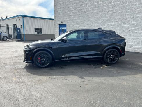 New 2025 Ford Mustang Mach-E Premium w/ Sport Appearance Package AWD/4WD image 5