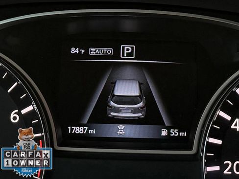 Used 2020 Nissan Pathfinder S AWD/4WD image 13
