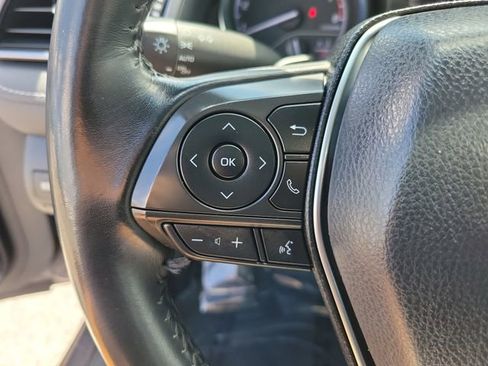 Used 2019 Toyota Camry SE FWD image 26