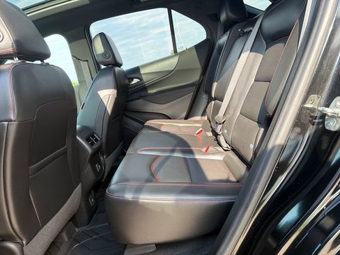 Certified 2022 Chevrolet Equinox RS w/ RS Leather Package AWD/4WD image 23