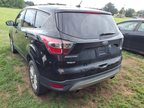 Used 2017 Ford Escape SE AWD/4WD image 4