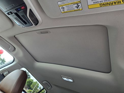 Used 2024 Subaru Outback Touring XT AWD/4WD image 11