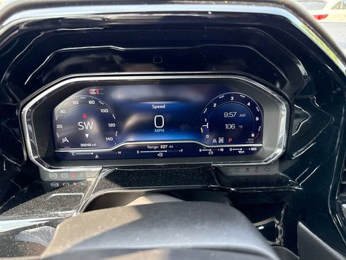 Used 2024 Chevrolet Silverado 1500 RST w/ Convenience Package II AWD/4WD image 19
