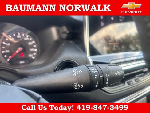Used 2026 Jeep Compass Latitude w/ Sun and Sound Group AWD/4WD image 30