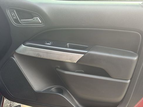 Used 2020 Chevrolet Colorado ZR2 image 21