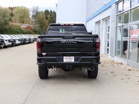 New 2026 GMC Sierra 3500 AT4 w/ AT4 Premium Plus Package image 9