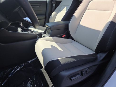 Used 2023 Honda Civic LX image 28