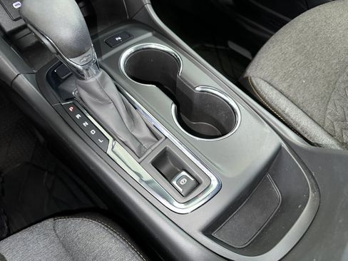 Certified 2022 Chevrolet Equinox LT image 16