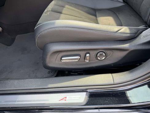 Used 2023 Acura Integra A-Spec image 17