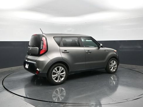 Used 2016 Kia Soul + w/ Audio Package FWD image 7