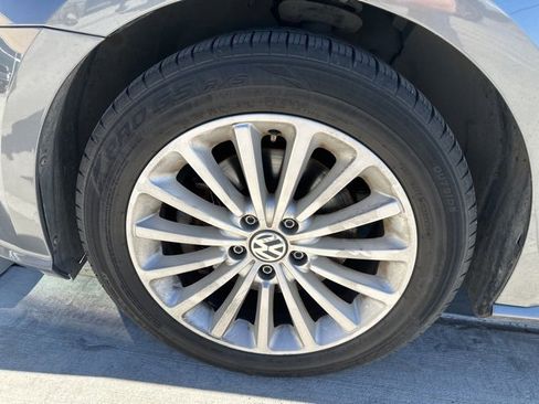 Used 2016 Volkswagen Passat 1.8T SE image 15