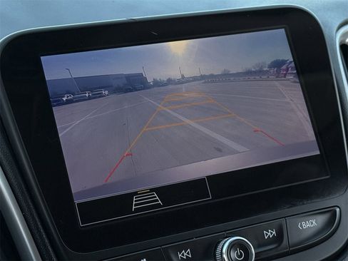 Used 2023 Chevrolet Malibu LT w/ Driver Confidence Package image 17