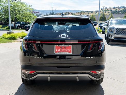 Used 2022 Hyundai Tucson Limited AWD/4WD image 6