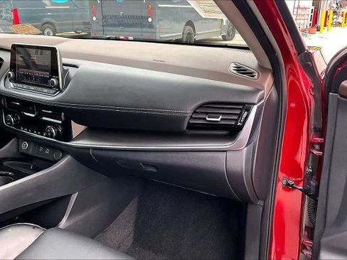 Certified 2023 Nissan Rogue SV w/ SV Premium Package image 18