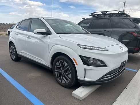 Used 2023 Hyundai Kona SEL image 2