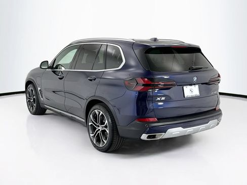 Used 2026 BMW X5 xDrive50e w/ Climate Comfort Package AWD/4WD image 7