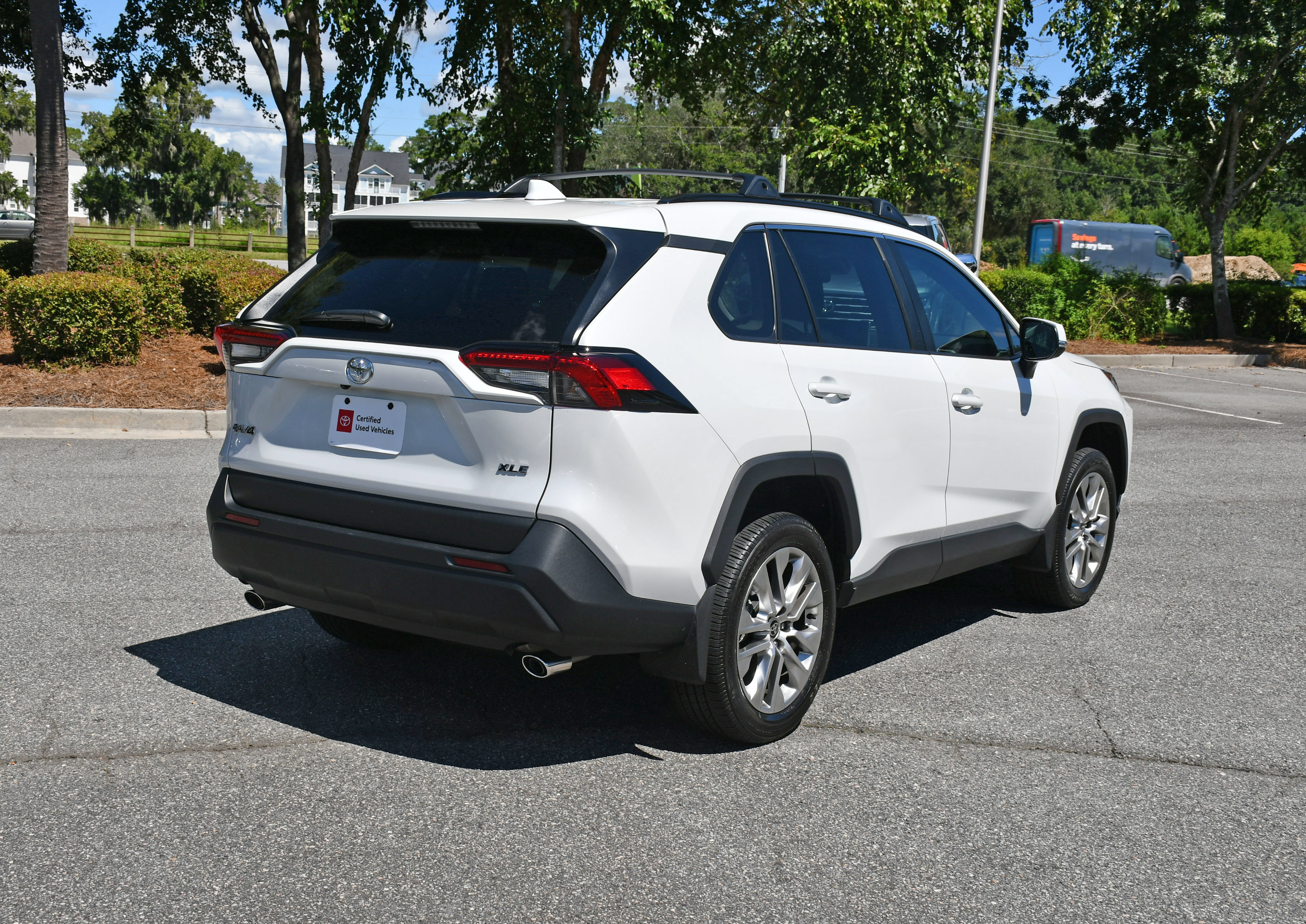 Certified 2024 Toyota RAV4 XLE Premium FWD image 4
