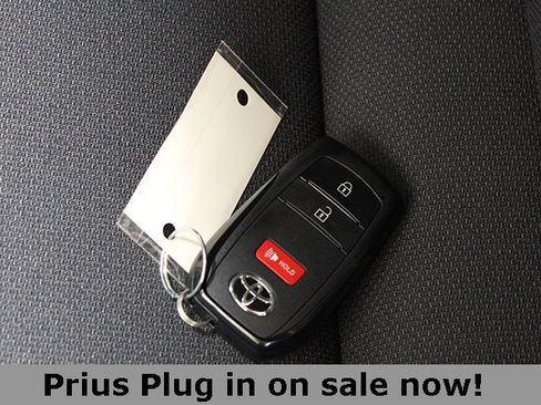 New 2026 Toyota Prius Plug-In Hybrid image 12