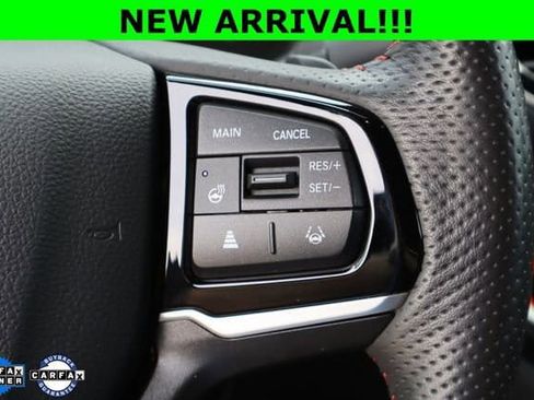 Used 2025 Honda Ridgeline Black Edition image 13