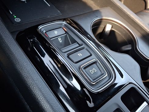 Used 2024 Honda Pilot TrailSport image 18